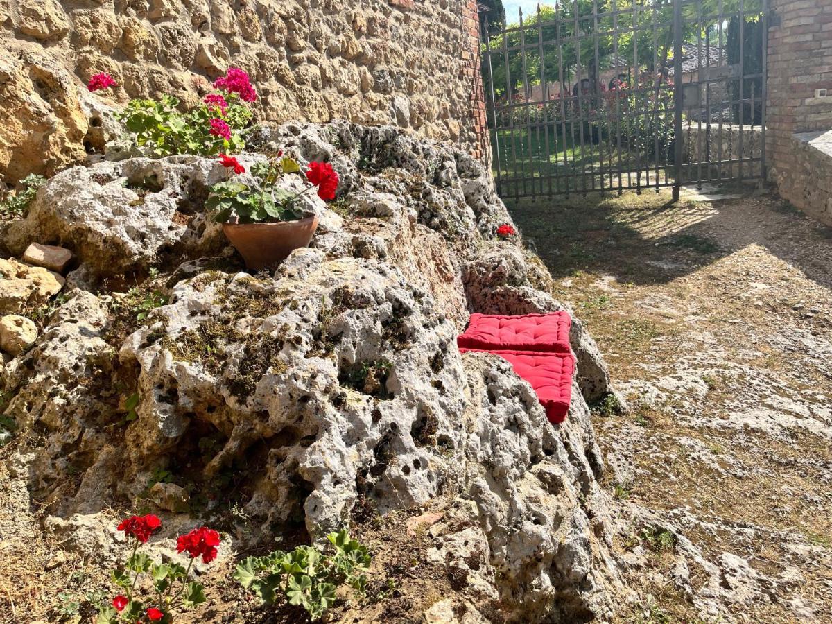 Willa Castel Pietraio Monteriggioni Zewnętrze zdjęcie