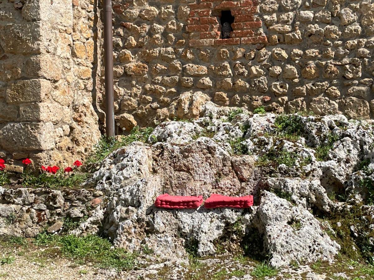 Willa Castel Pietraio Monteriggioni Zewnętrze zdjęcie