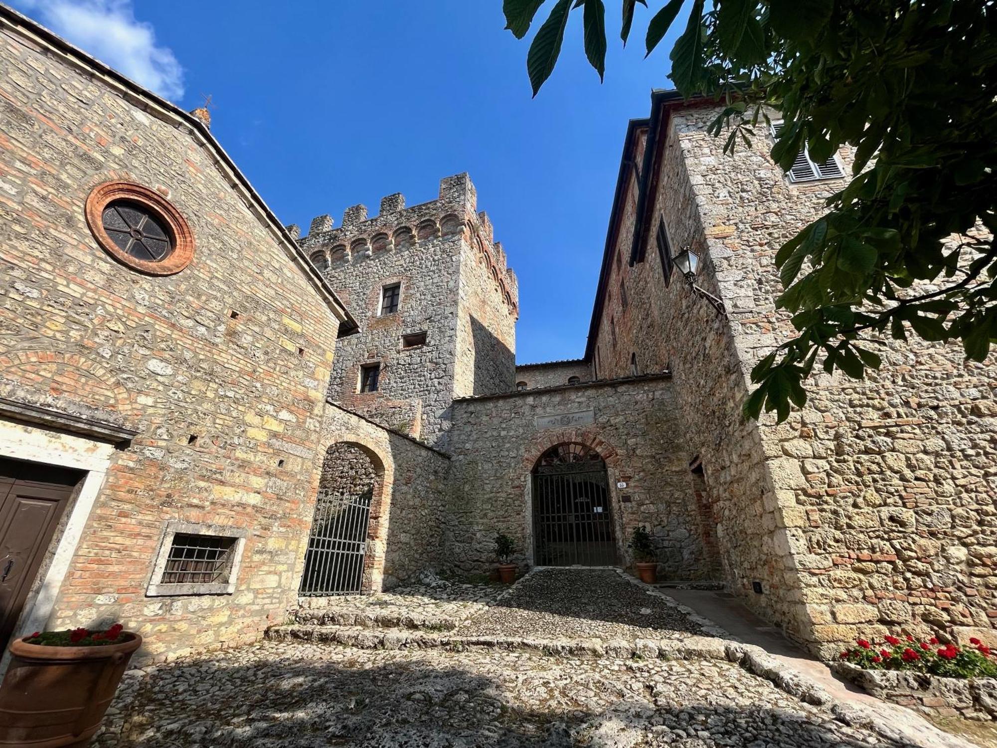 Willa Castel Pietraio Monteriggioni Zewnętrze zdjęcie