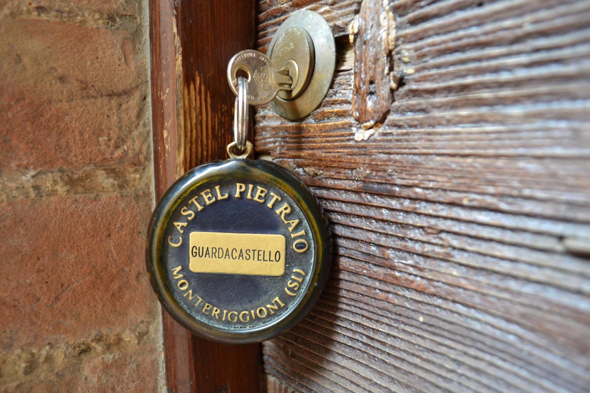 Willa Castel Pietraio Monteriggioni Pokój zdjęcie