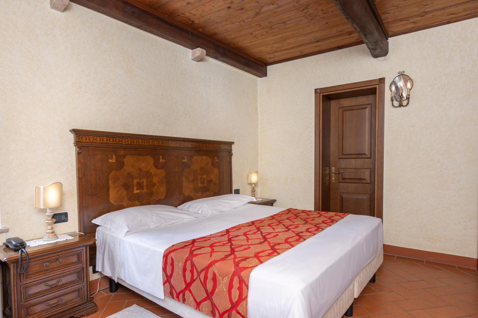 Willa Castel Pietraio Monteriggioni Pokój zdjęcie