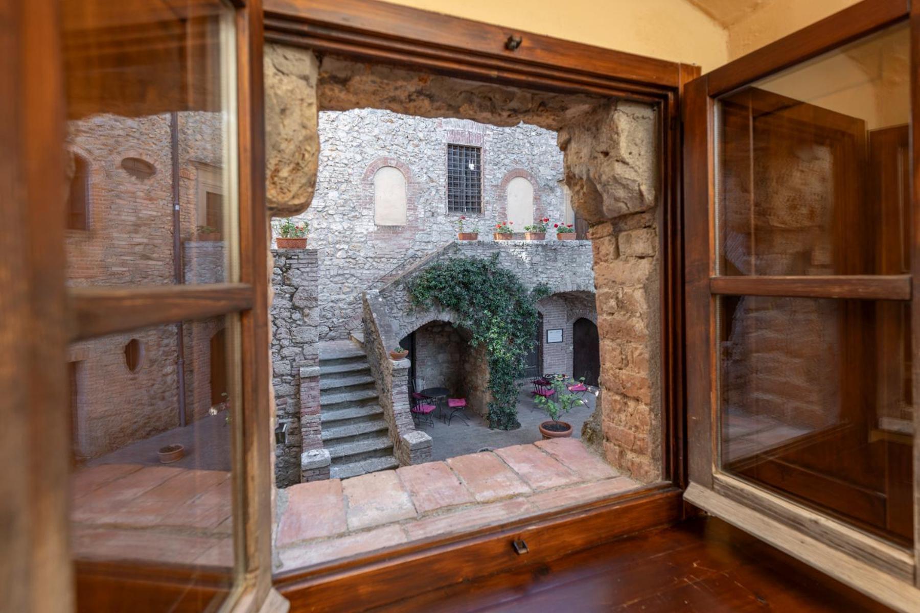 Willa Castel Pietraio Monteriggioni Pokój zdjęcie